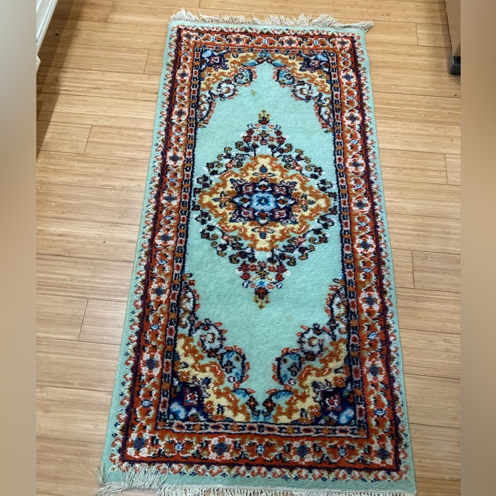 ***SOLD***Vintage Hand knitted wool rug